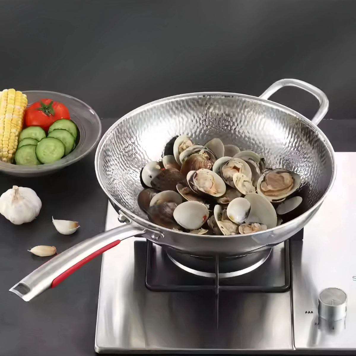 30cm Pure Titanium Round Bottom Wok Uncoated Non-stick Pan Can Be Used in Concave Induction Cooker. Household Stir-frying